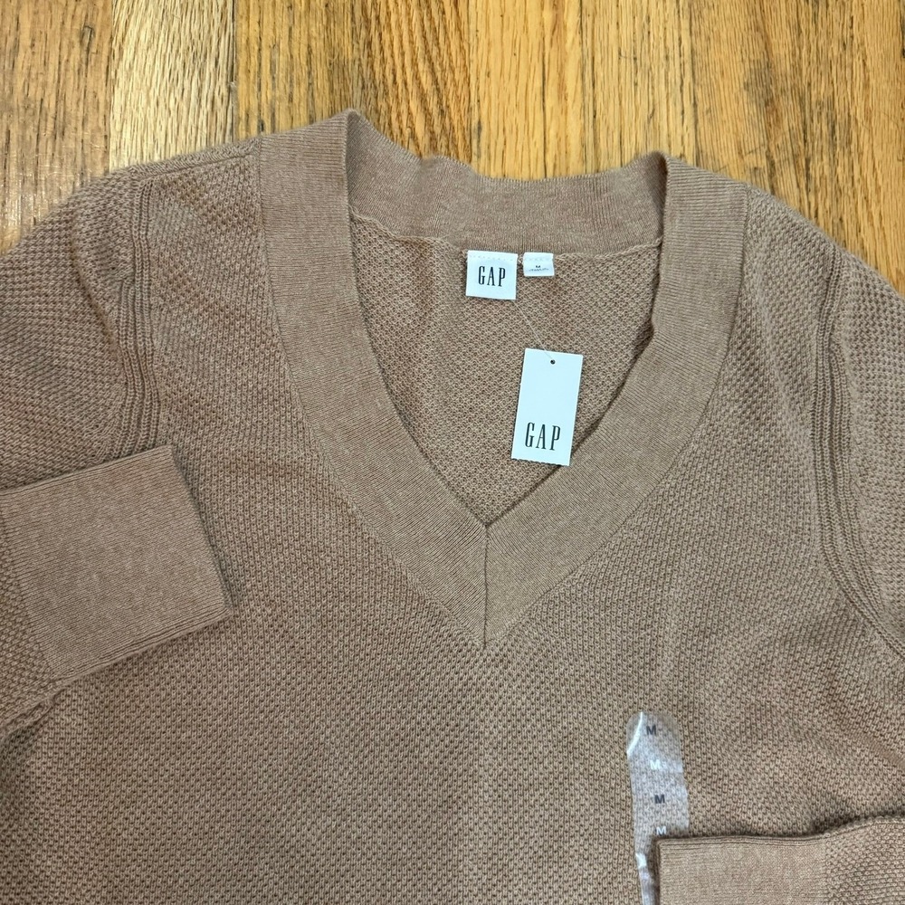 NWT GAP Womens Brown VNeck Textured Long Sleeve Sweater Size Medium NWT Fall - Picture 2 of 12